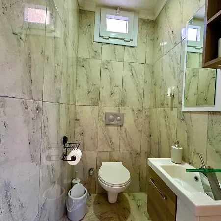 Appartamento Maldives, Right On Sea In Center Of Fethiye