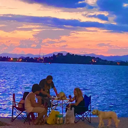 Maldives, Right On Sea In Center Of شقة *