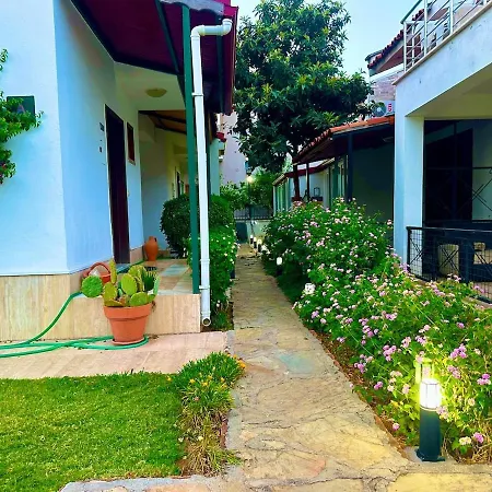 Maldives, Right On Sea In Center Of شقة فتحية